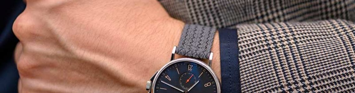 چرا باید ساعت خود را روی مچ دست چپ ببندید؟