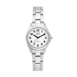 ساعت کیو اند کیو زنانه نقره ای صفحه سفید اعداد انگلیسی QQ-4576-L