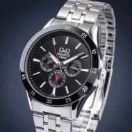 ساعت کیو اند کیو مردانه سه موتوره استیل صفحه مشکی QQ-4583-G