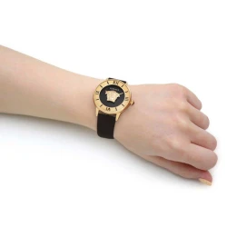 ساعت ورساچه زنانه طلایی بند چرم مشکی Versace-4774-L
