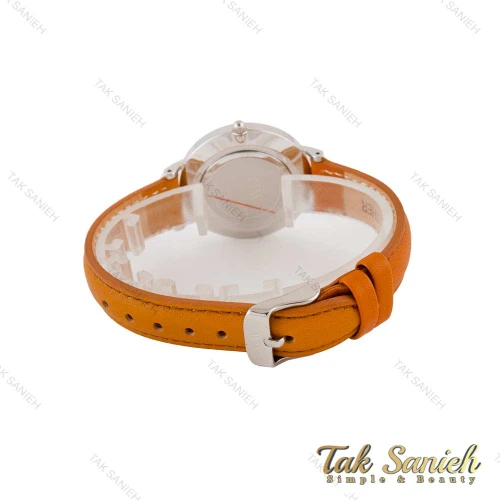 ساعت دنیل ولینگتون زنانه نقره ای بند چرم عسلی صفحه سفید DW-4800-L