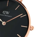 ساعت دنیل ولینگتون رزگلد بند چرم سفید صفحه مشکی مدیوم DW-4912-32-L