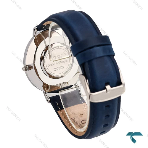 ساعت مردانه DW دنیل ولینگتون نقره ای سرمه ای بند چرم DW-7117-G